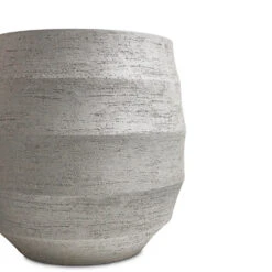 Bordo Balloon Planter - Clay 10 Bordo Balloon Planter - Clay -HousePlants Shop Bordo Balloon Planter Clay DETAIL 2