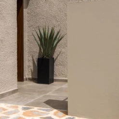 Bouvy Natural Planter - Black -HousePlants Shop Bouvy Natural Planter Black Lifestyle 4