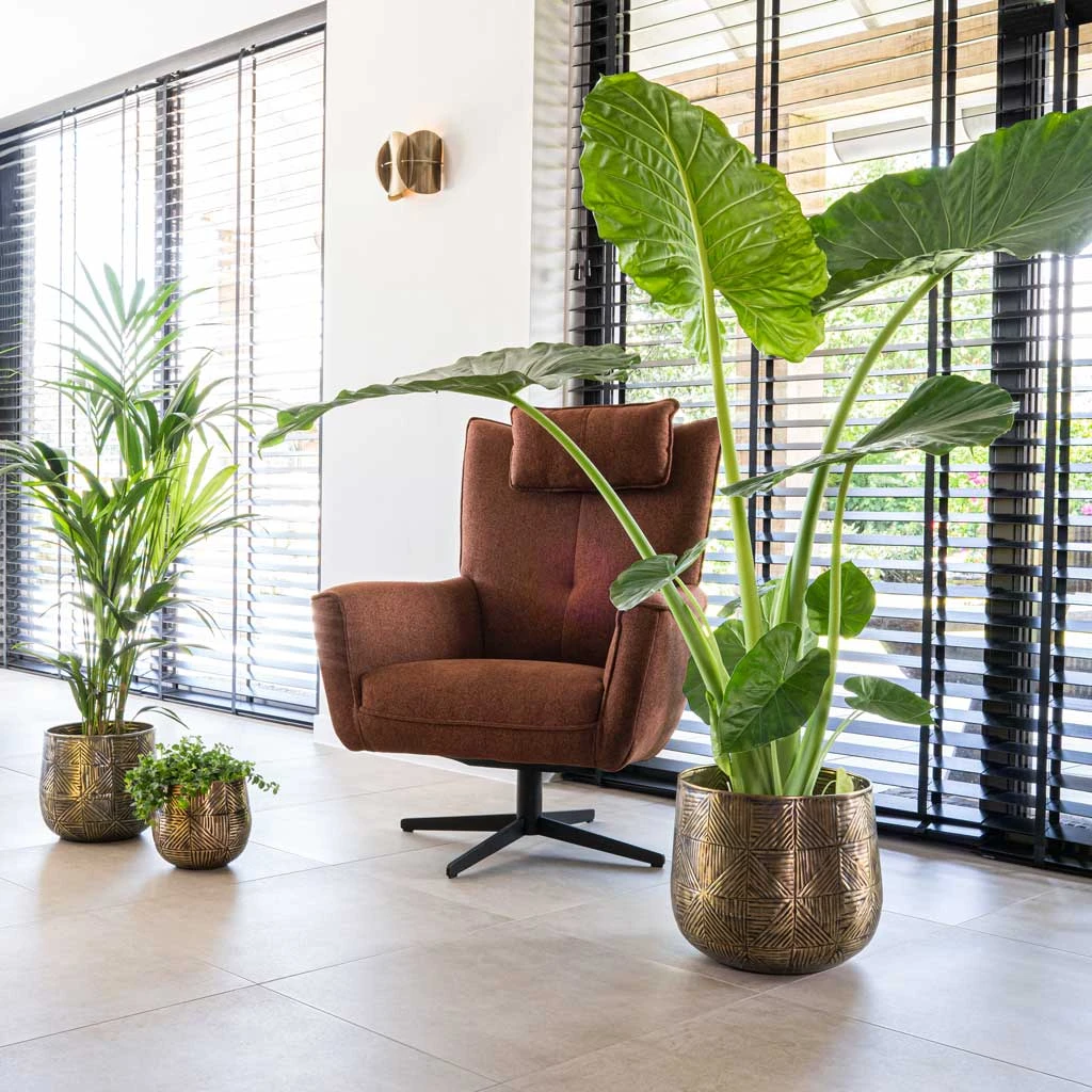 Calvin Metal Plant Pots - Set Of 3 - Matt Gold 6 Calvin Metal Plant Pots - Set Of 3 - Matt Gold - Image 4