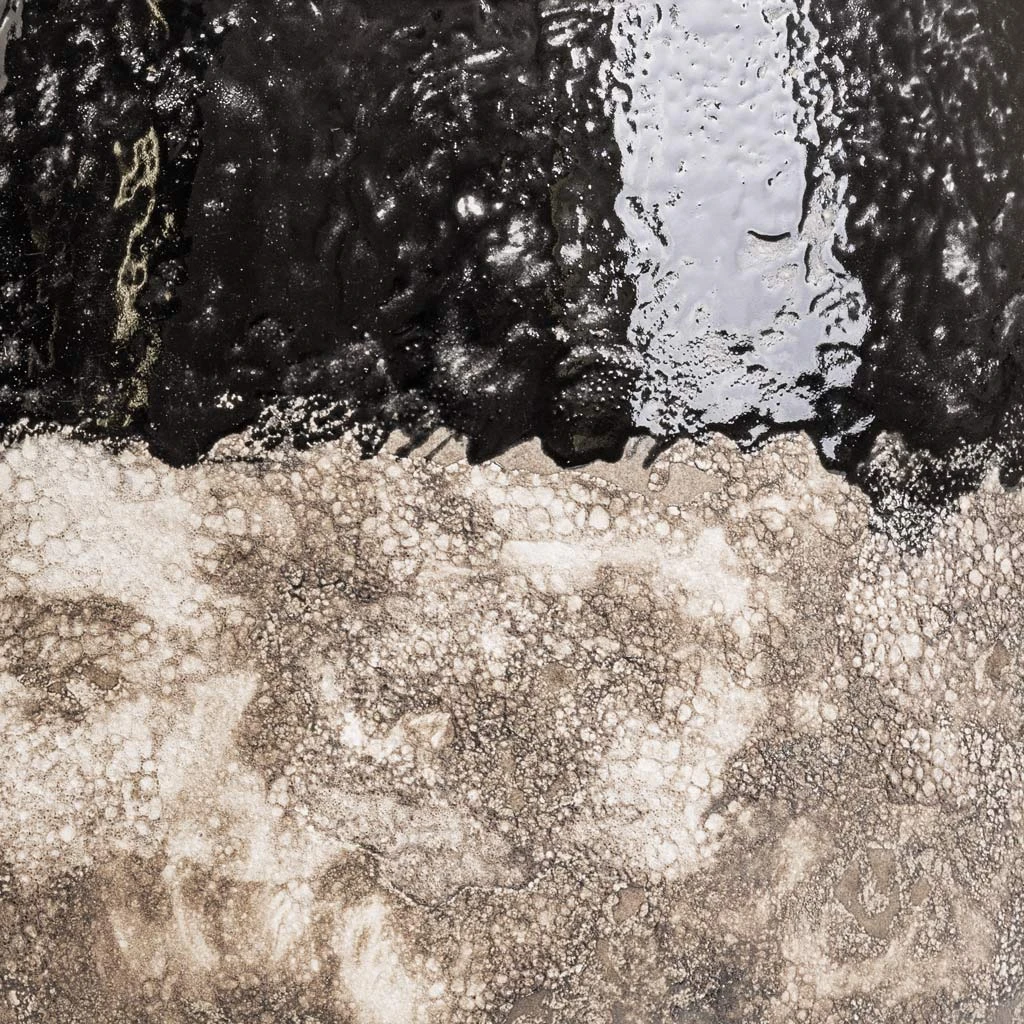 Lindy Plant Pot - Black 7 Lindy Plant Pot - Black - Image 5