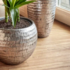 Opus Hammered Partner Planter - Silver -HousePlants Shop Opus Hammered Globe Silver Opus Hammered Partner Silver 2 d93f5714 3d41 4847 8389 04f5e4b37e2d
